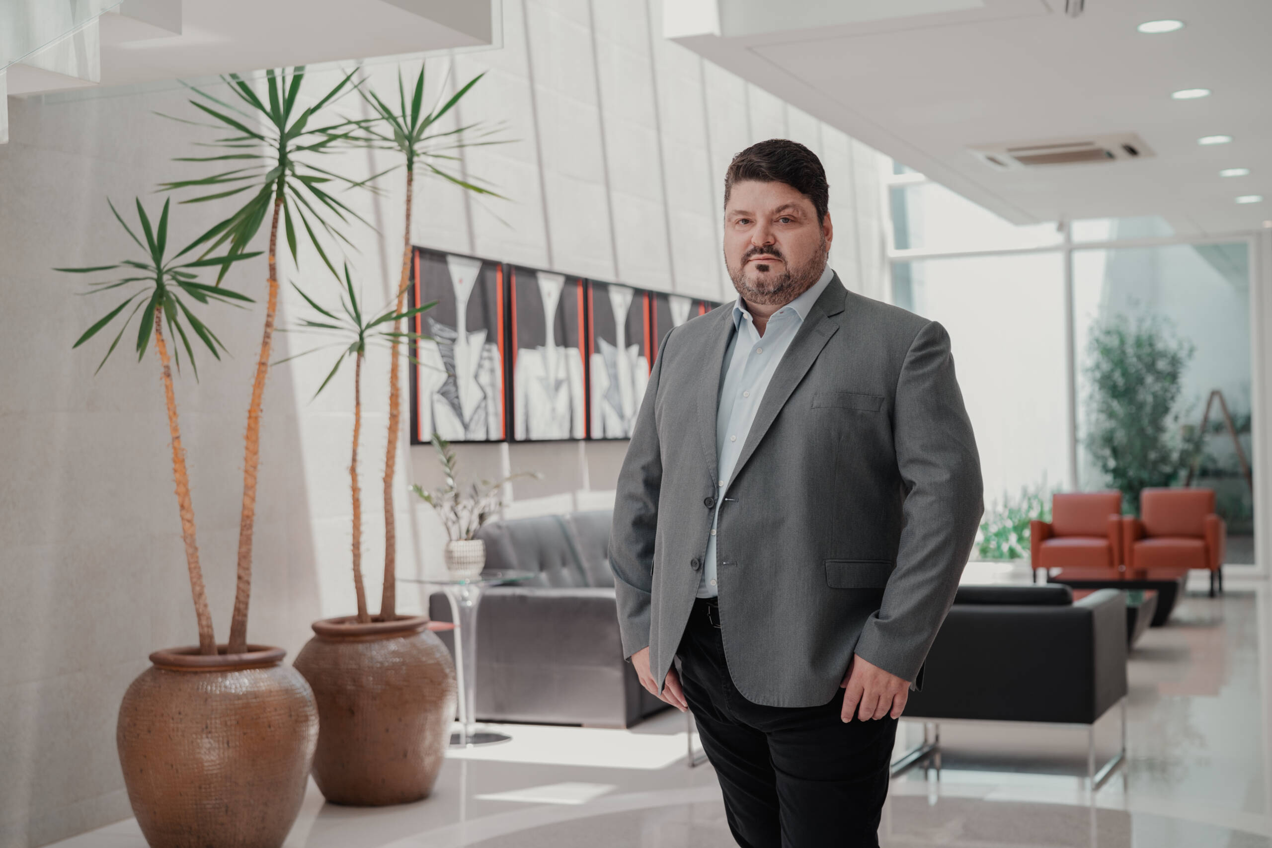 Dr Fabiano Salvador